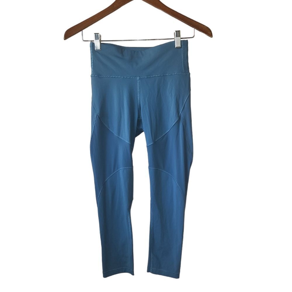 Lululemon Hot Pursuit High Rise Crop Teal Activewear Leggings Size 4